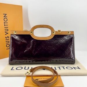 Louis Vuitton Roxbury Vernis Bag
